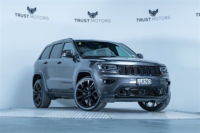 2018 Jeep Grand Cherokee - Thumbnail