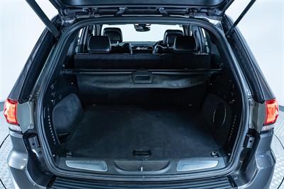 2018 Jeep Grand Cherokee - Thumbnail