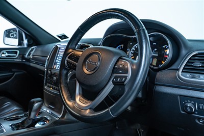 2018 Jeep Grand Cherokee - Thumbnail