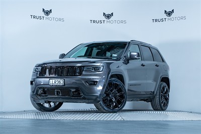 2018 Jeep Grand Cherokee - Thumbnail