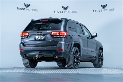 2018 Jeep Grand Cherokee - Thumbnail