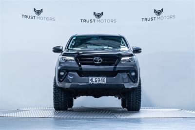 2019 Toyota Fortuner - Thumbnail