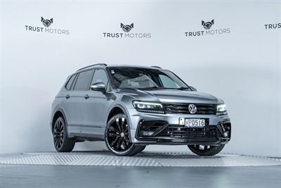 2019 Volkswagen Tiguan - Thumbnail