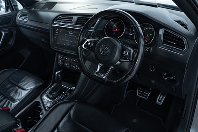 2019 Volkswagen Tiguan - Thumbnail