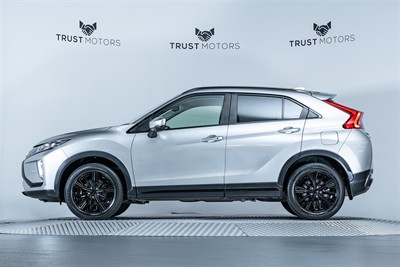 2019 Mitsubishi Eclipse Cross - Thumbnail