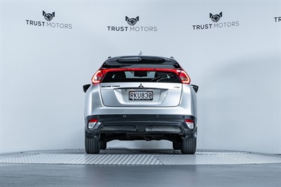 2019 Mitsubishi Eclipse Cross - Thumbnail