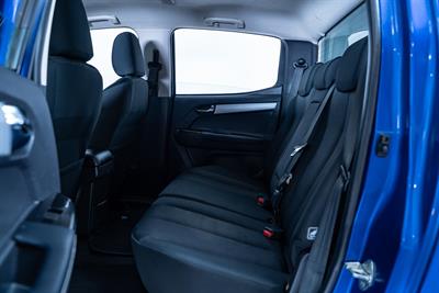 2018 Isuzu D-Max - Thumbnail