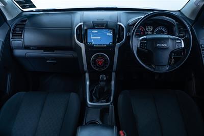2018 Isuzu D-Max - Thumbnail