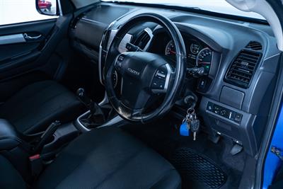 2018 Isuzu D-Max - Thumbnail