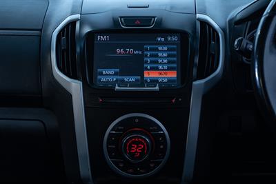 2018 Isuzu D-Max - Thumbnail