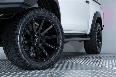 2021 Toyota Hilux - Thumbnail