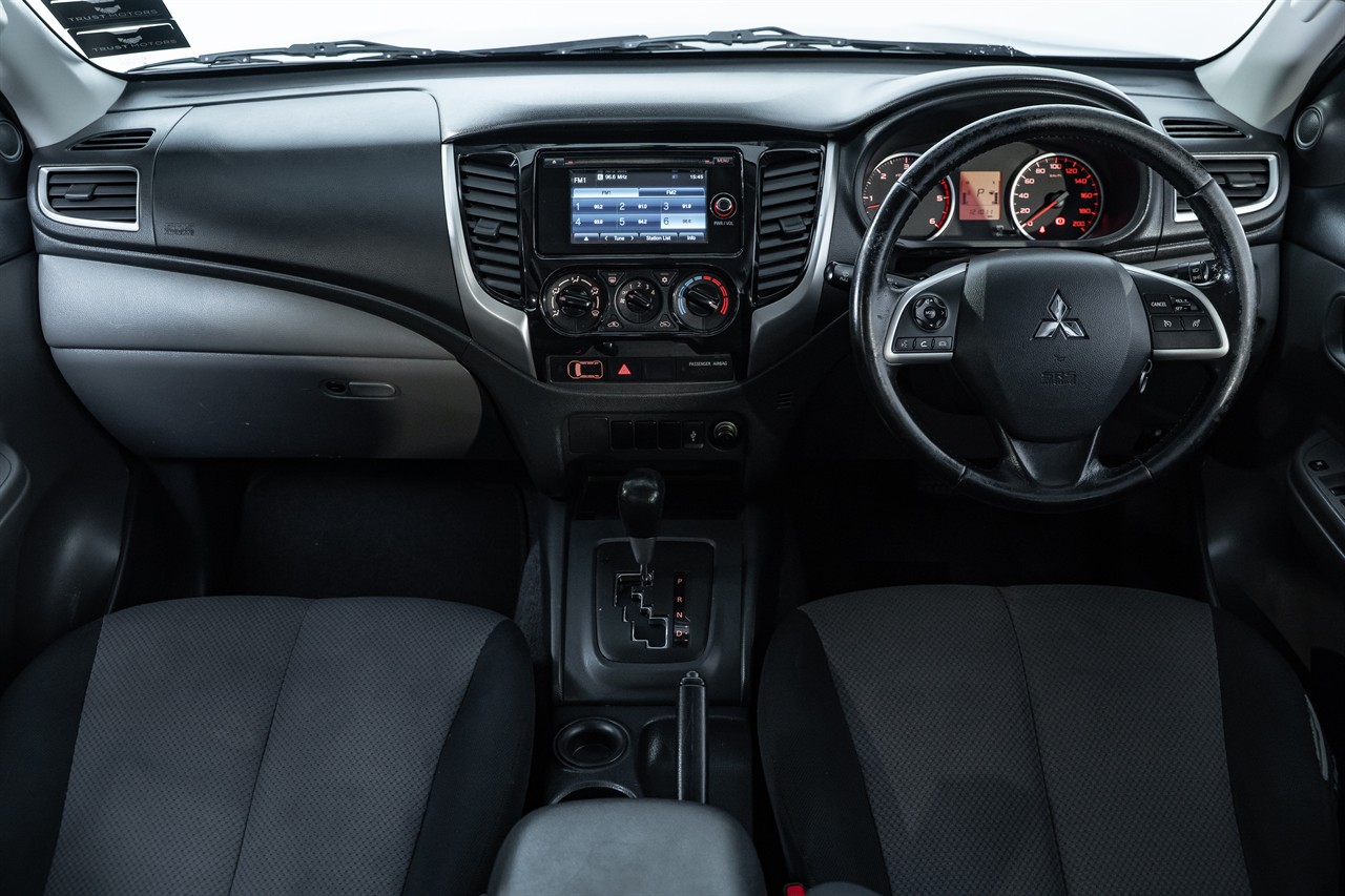 2015 Mitsubishi Triton