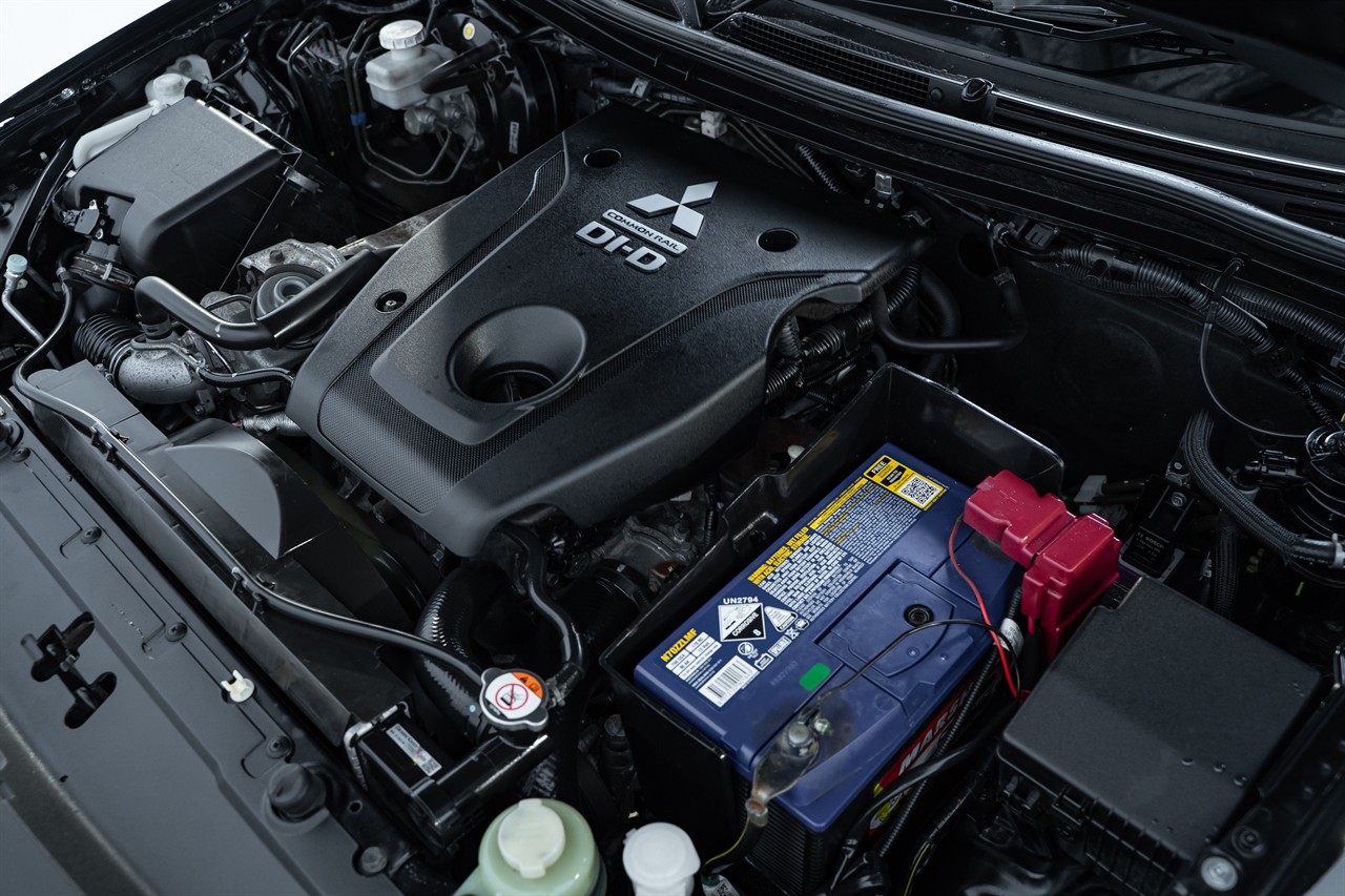 2015 Mitsubishi Triton