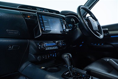 2024 Toyota Hilux - Thumbnail