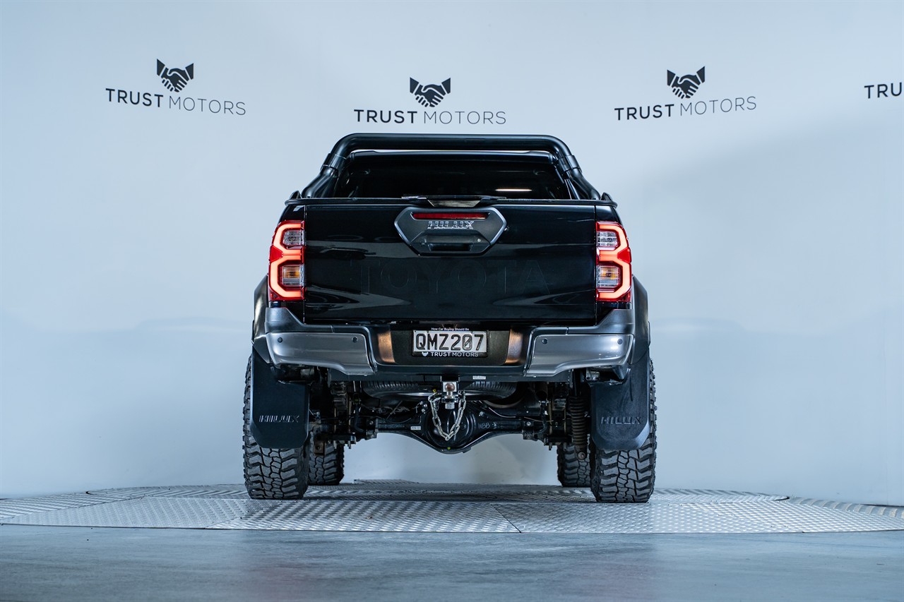 2024 Toyota Hilux