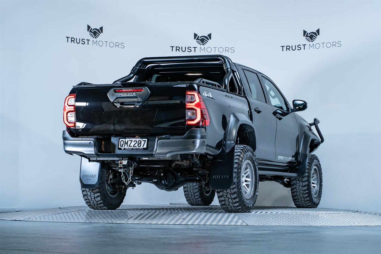 2024 Toyota Hilux