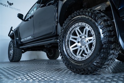 2024 Toyota Hilux - Thumbnail