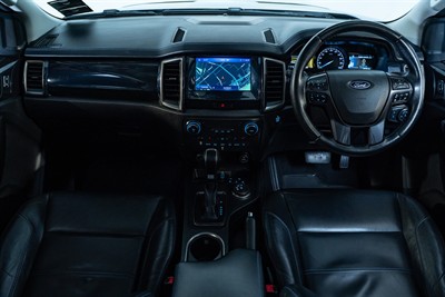 2021 Ford Everest - Thumbnail