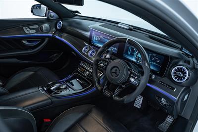 2017 Mercedes-Benz E 63 - Thumbnail