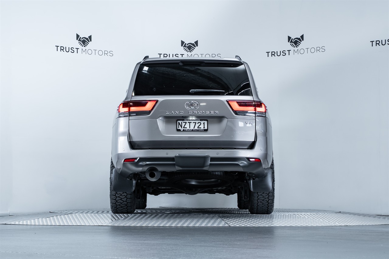 2022 Toyota Landcruiser