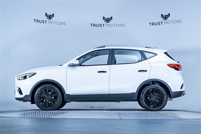 2021 MG ZST - Thumbnail