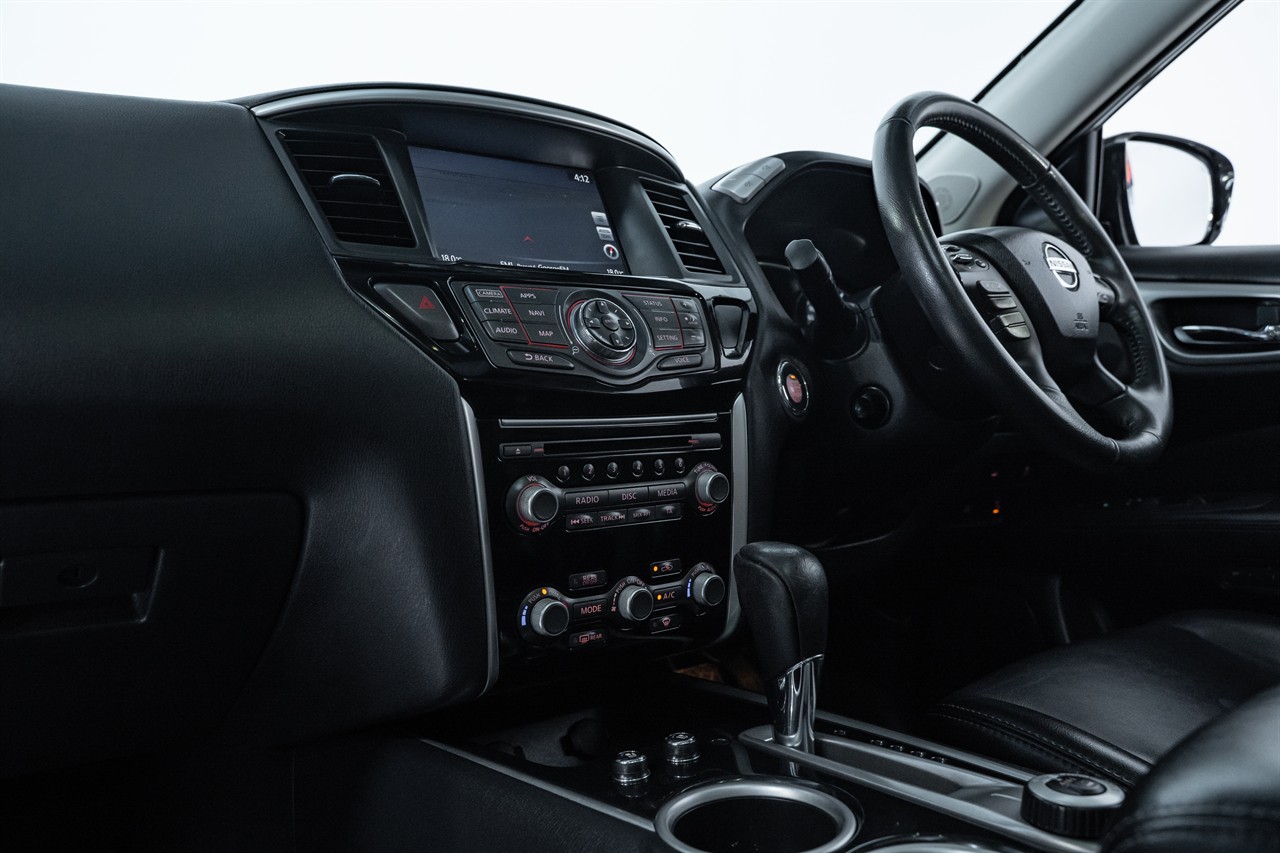 2017 Nissan Pathfinder