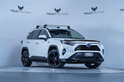 2019 Toyota Rav4 - Image Coming Soon