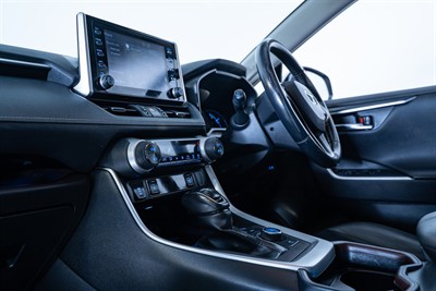 2019 Toyota Rav4 - Thumbnail