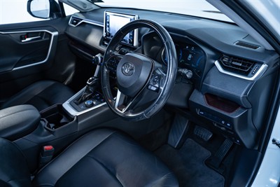 2019 Toyota Rav4 - Thumbnail