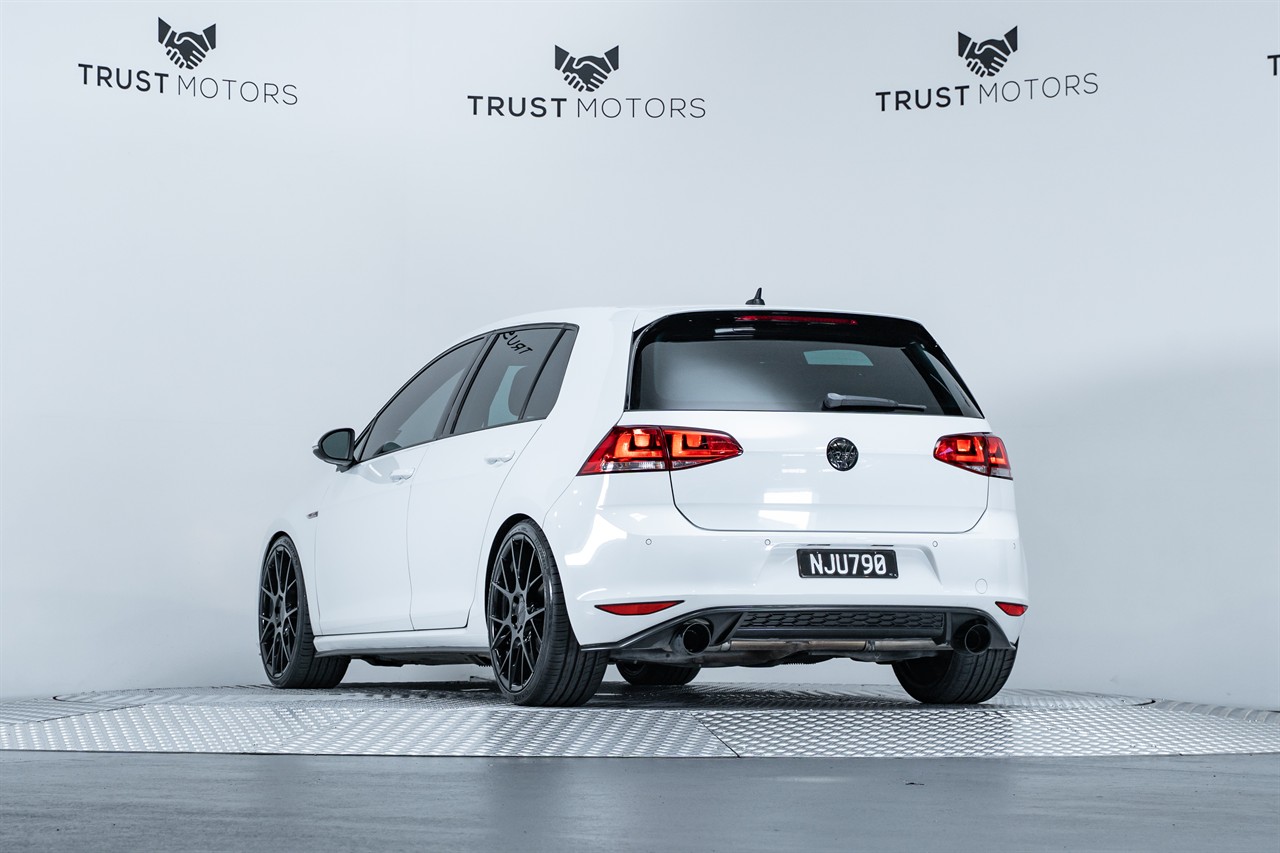2015 Volkswagen Golf