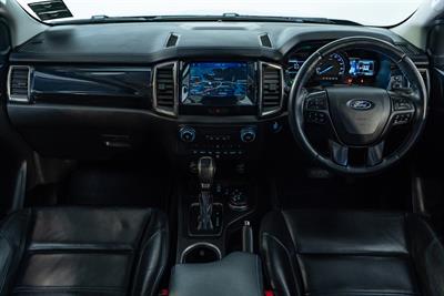 2022 Ford Everest - Thumbnail
