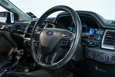 2022 Ford Everest - Thumbnail