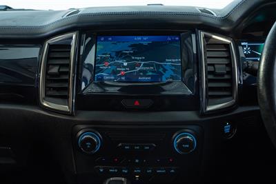 2022 Ford Everest - Thumbnail