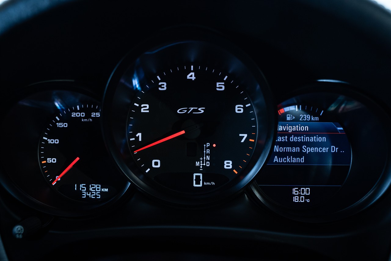 2016 Porsche Macan