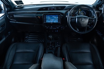 2023 Toyota Hilux - Thumbnail