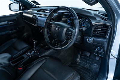 2023 Toyota Hilux - Thumbnail