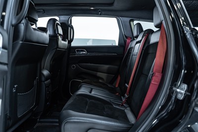 2018 Jeep Grand Cherokee - Thumbnail