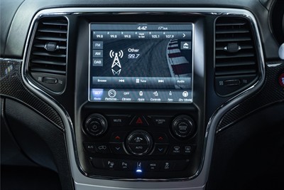 2018 Jeep Grand Cherokee - Thumbnail