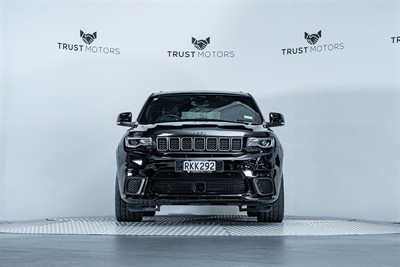 2018 Jeep Grand Cherokee - Thumbnail