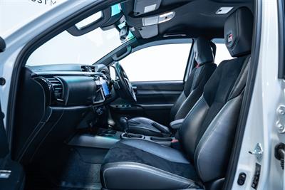 2023 Toyota Hilux - Thumbnail