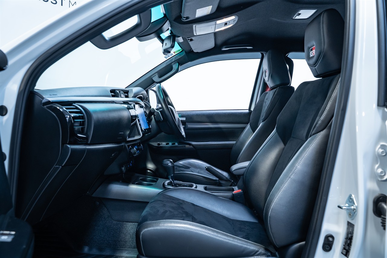 2023 Toyota Hilux