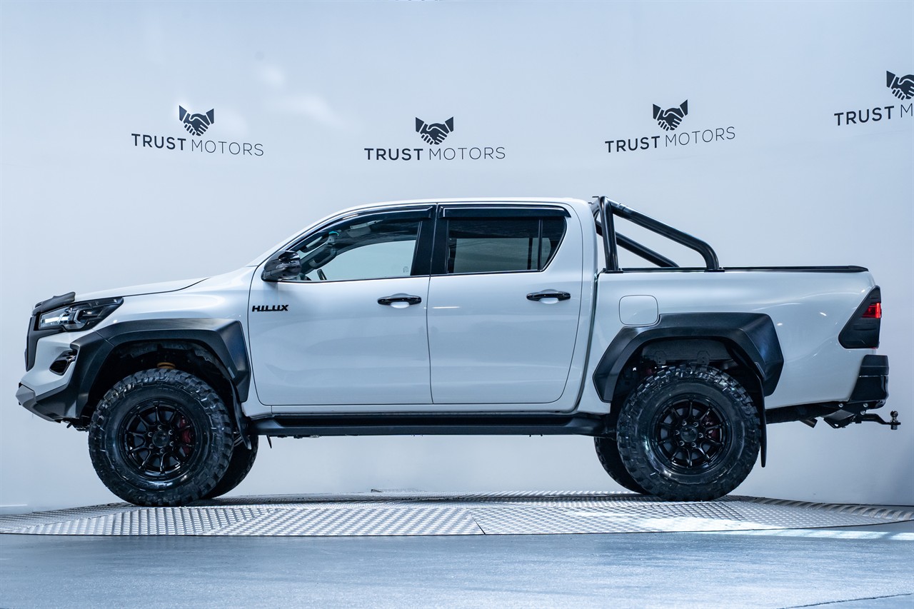 2023 Toyota Hilux