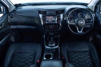 2022 Nissan Navara - Thumbnail