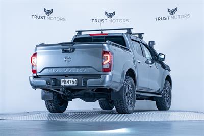 2022 Nissan Navara - Thumbnail