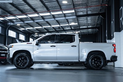2021 Chevrolet Silverado - Thumbnail