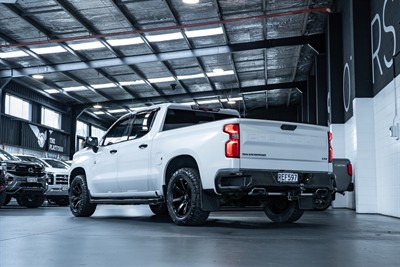 2021 Chevrolet Silverado - Thumbnail