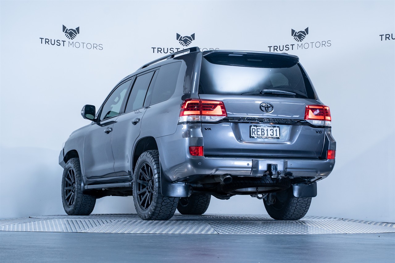 2018 Toyota Landcruiser