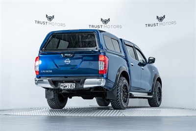 2019 Nissan Navara - Thumbnail
