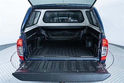 2019 Nissan Navara - Thumbnail