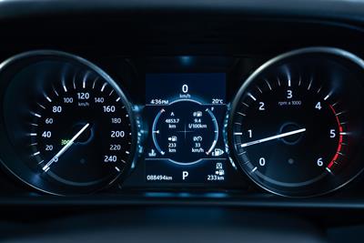 2018 Land Rover Discovery - Thumbnail